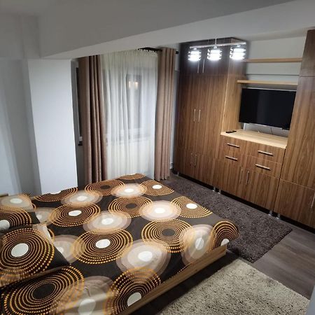 Apartament - Central Târgu Jiu Extérieur photo