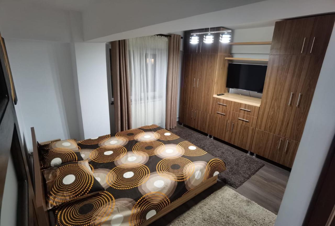 Apartament - Central Târgu Jiu Extérieur photo