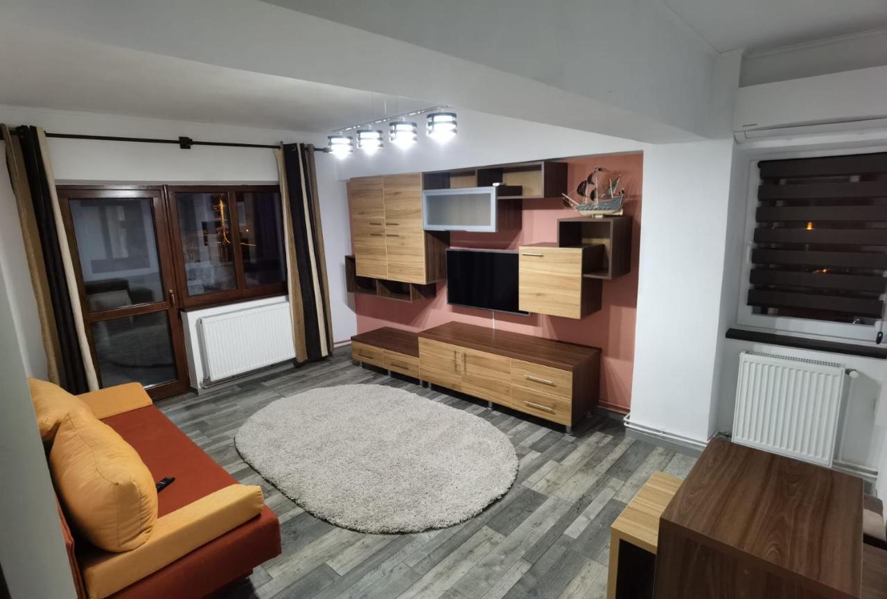 Apartament - Central Târgu Jiu Extérieur photo