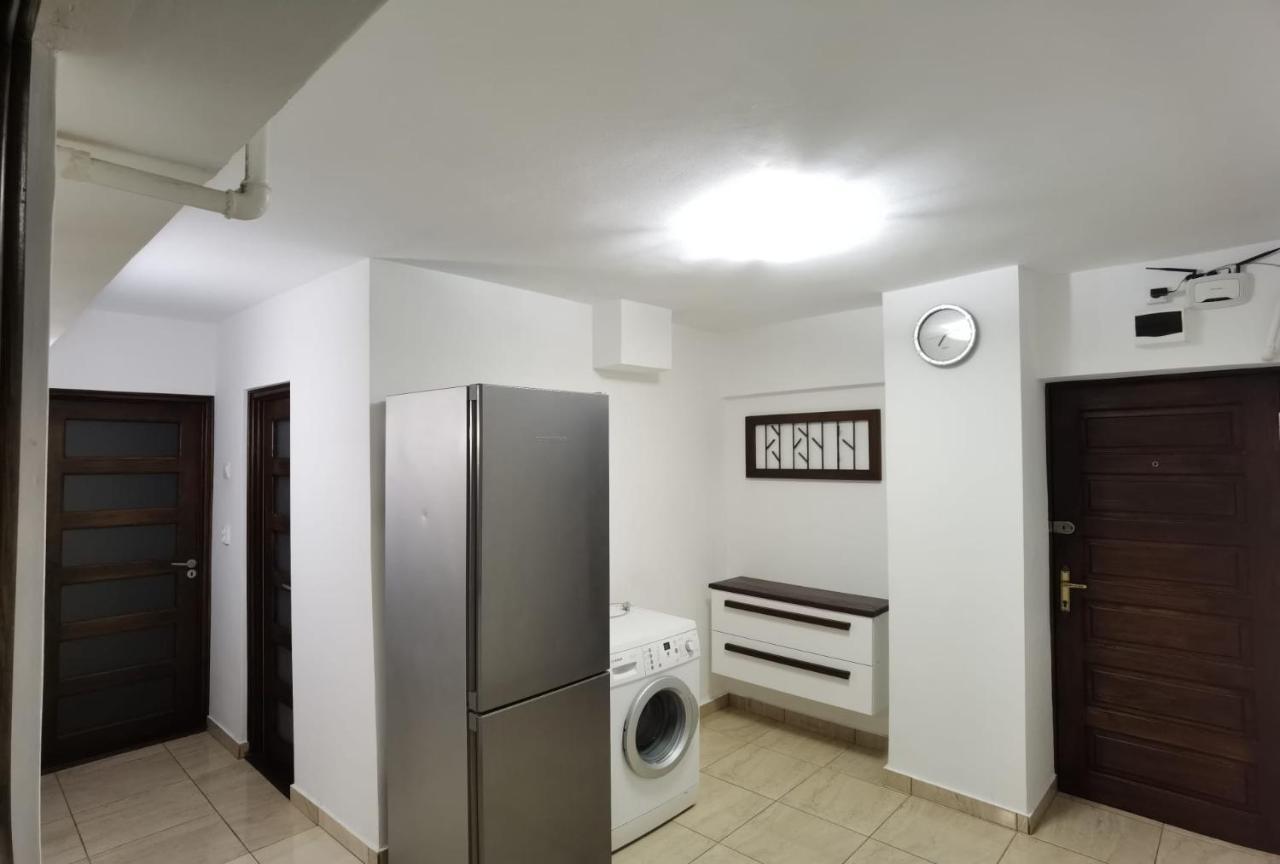 Apartament - Central Târgu Jiu Extérieur photo