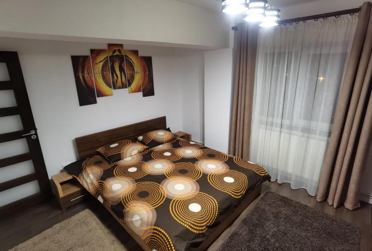 Apartament - Central Târgu Jiu Extérieur photo