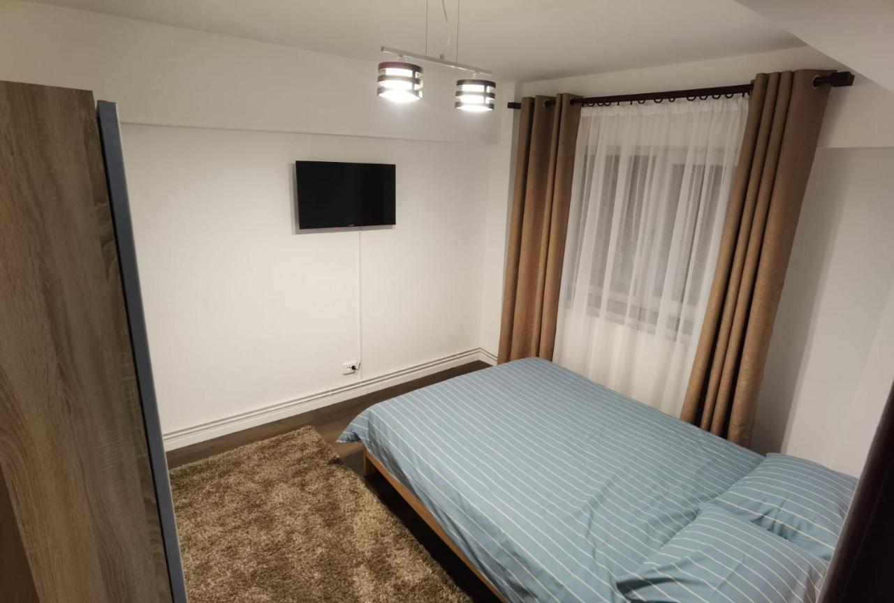 Apartament - Central Târgu Jiu Extérieur photo
