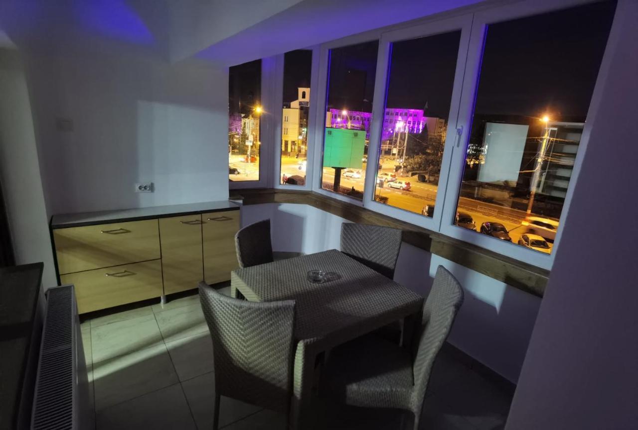Apartament - Central Târgu Jiu Extérieur photo